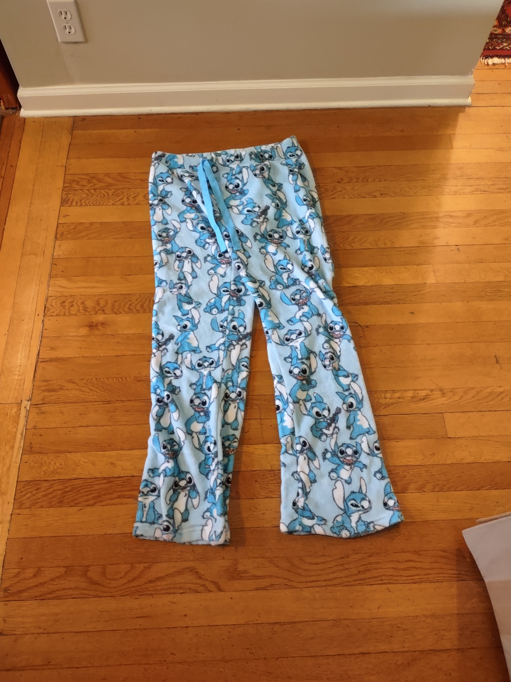 light blue fuzzy stitch from lilo and stitch disney pajamas size XL